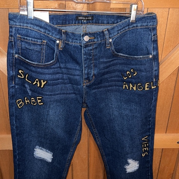Kendall & Kylie Boyfriend Distressed Jeans 30 - Picture 3 of 8